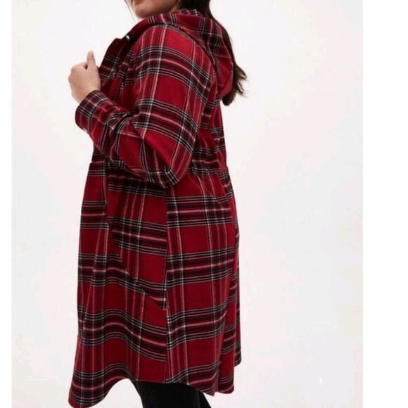 NWT Torrid Jacket Flannel Hooded Anorak Plaid Red Pockets Plus Size: 3X (22/24) - Picture 2 of 6